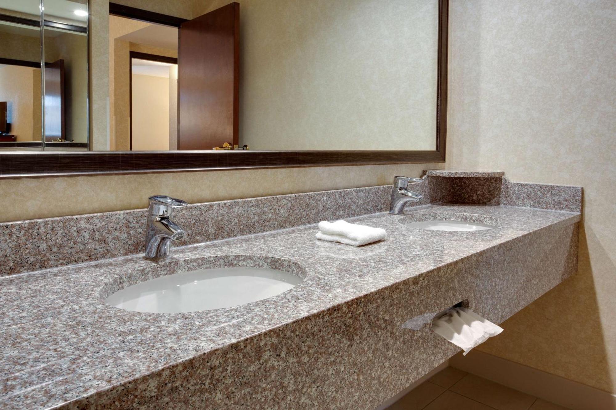 Drury Inn&Suites Terre Haute Extérieur photo